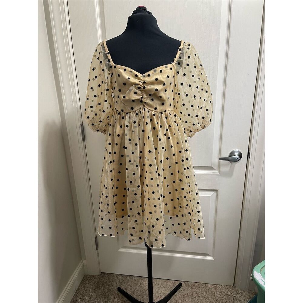 BaeVely Women's NWT Beige sheer with black Polka Dot Mini Dress shimmer Size M